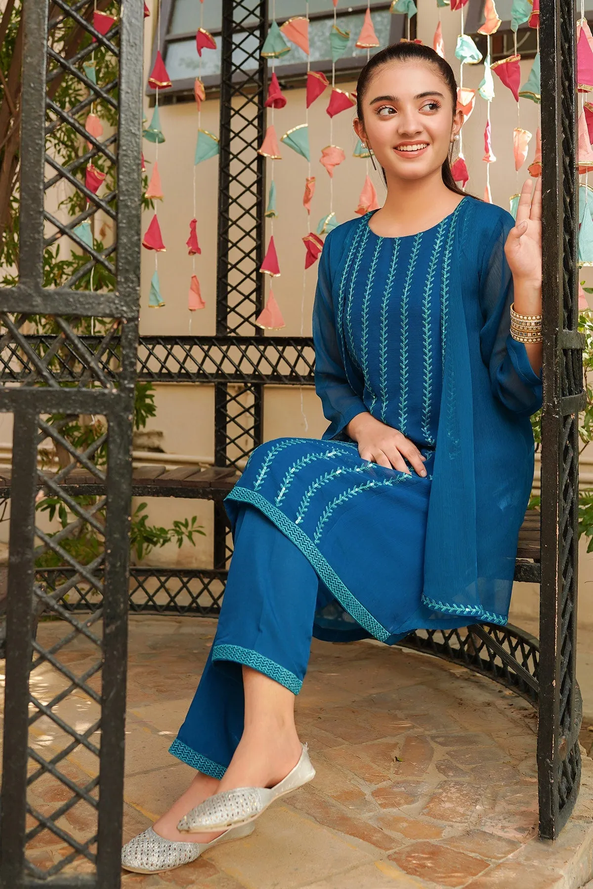 Chiffon Embroidered 2 Pc Suit