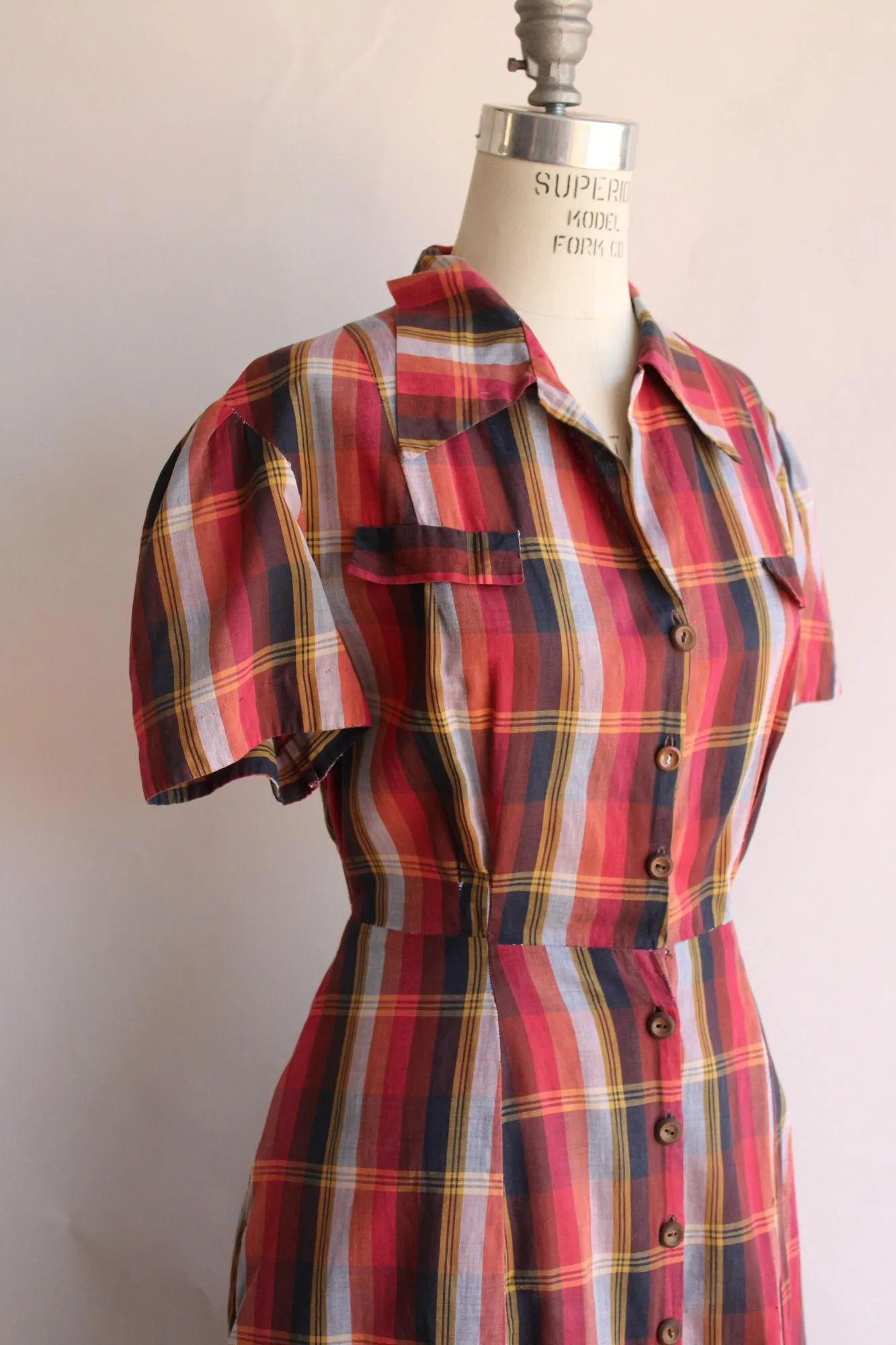 Vintage 1950s 1960s Plaid Cotton Shirtwaist Dress with Pockets